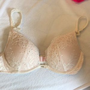 Victoria Secret Bra